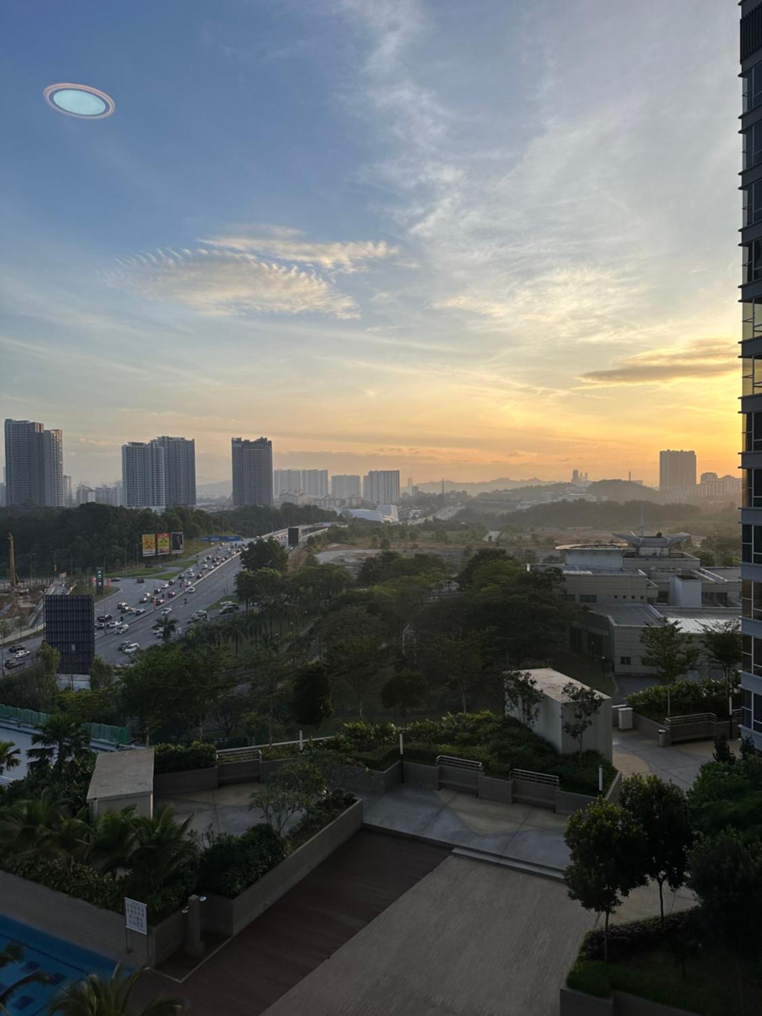 Pangsapuri In Paraiso *